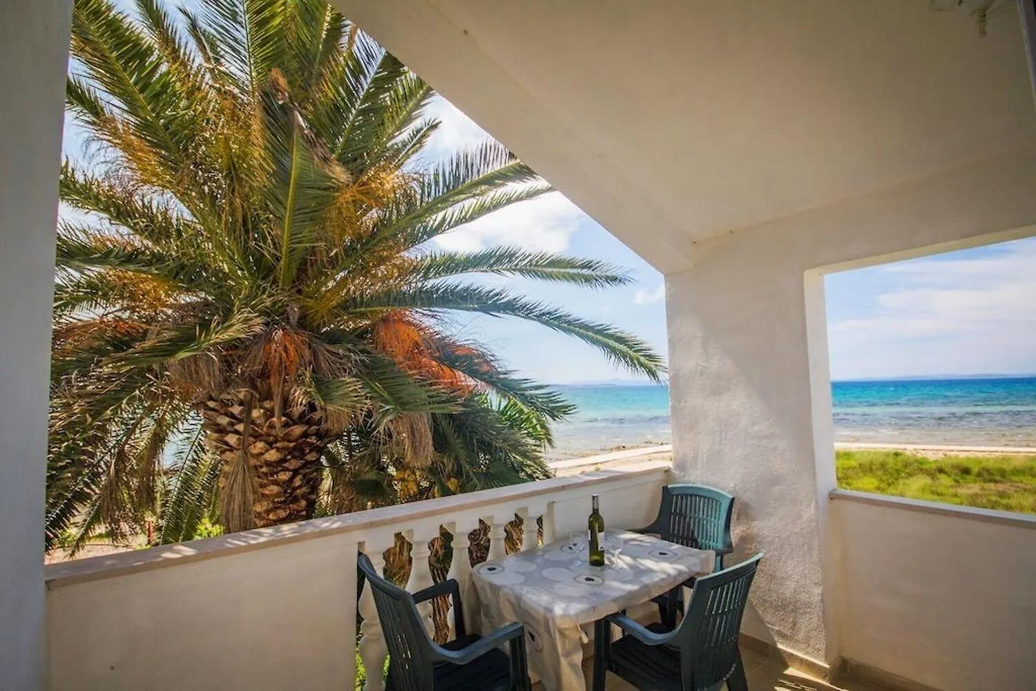 Apartments Teo Privlaka