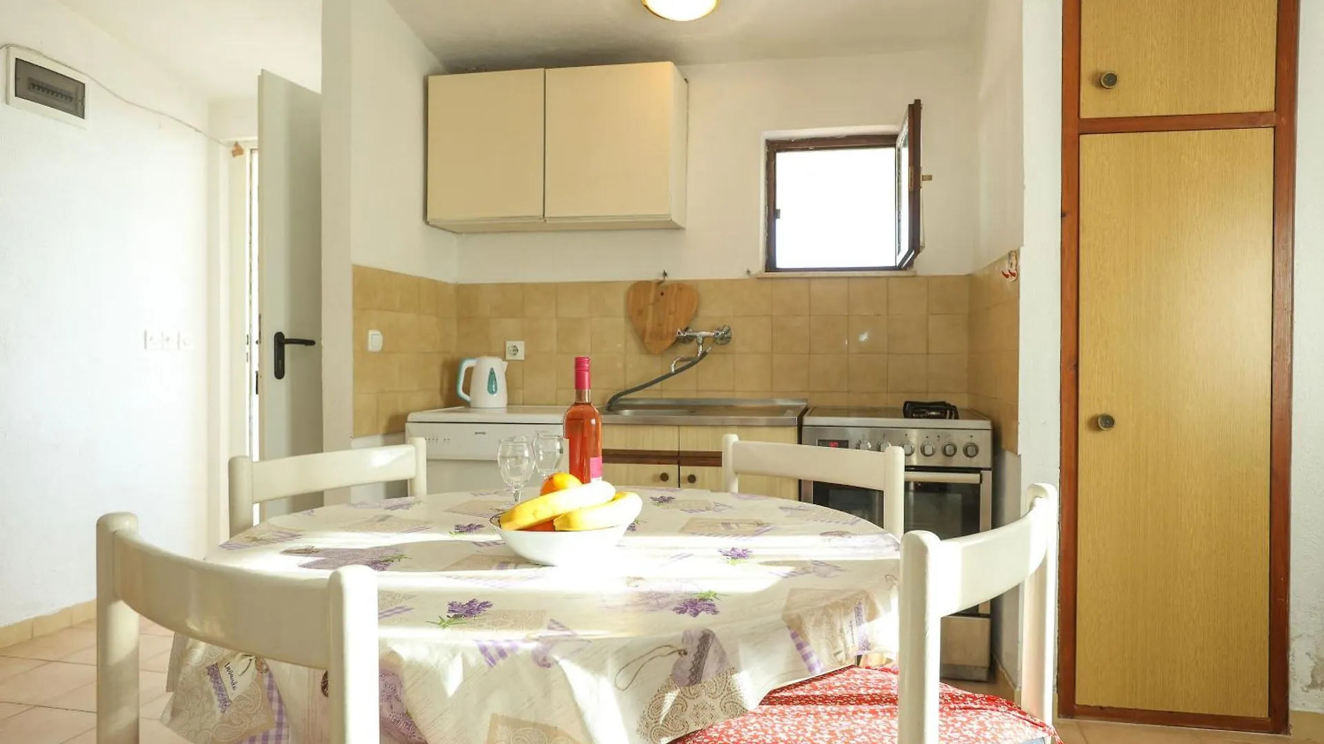Apartments Teo Privlaka  0*, Privlaka (Zadar) Croatia