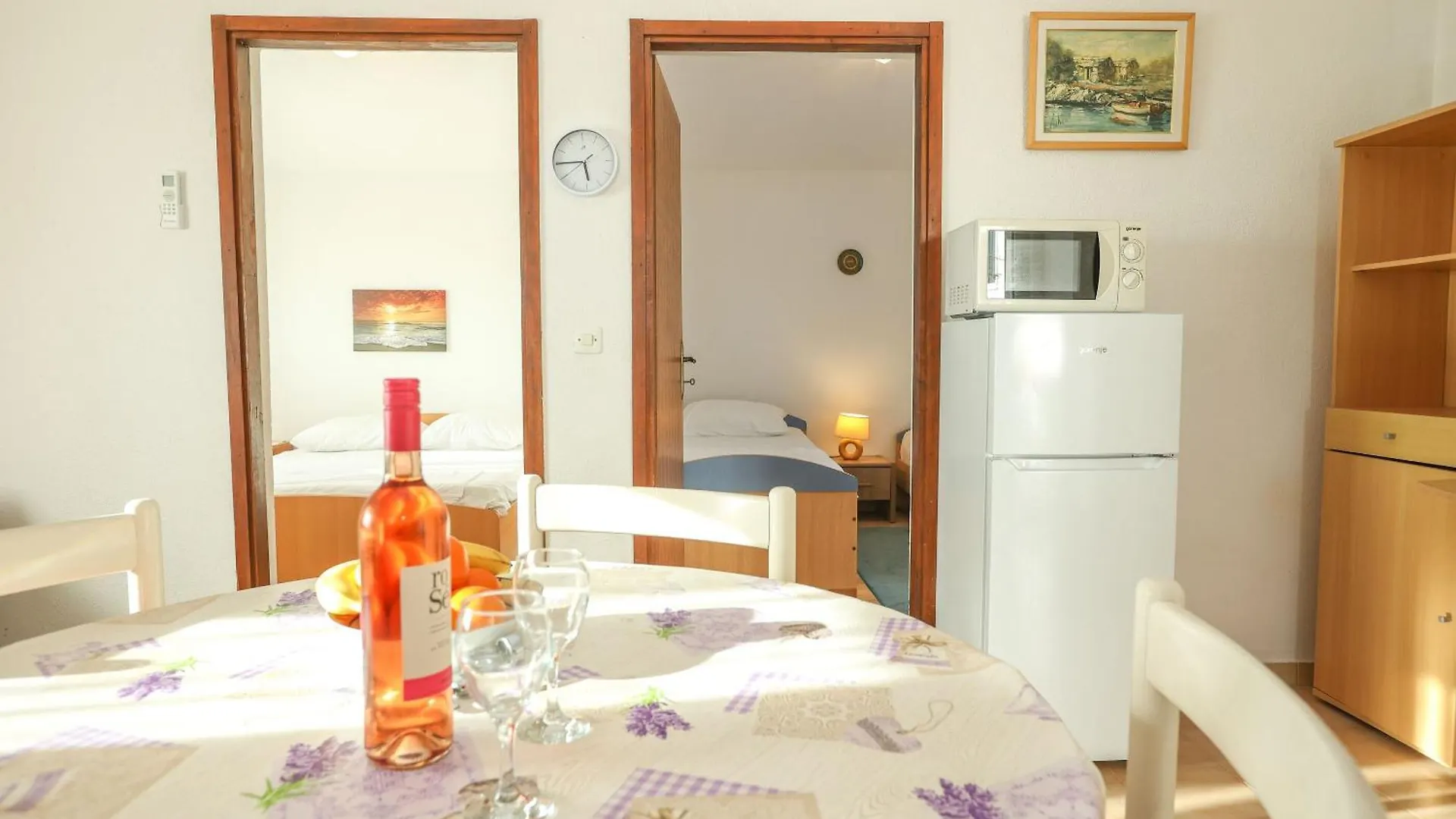 Apartments Teo Privlaka