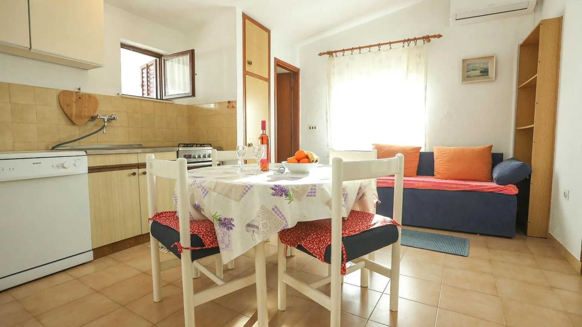 Apartments Teo Privlaka